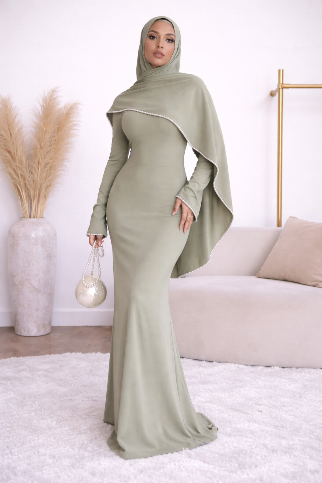 Abaya Amira